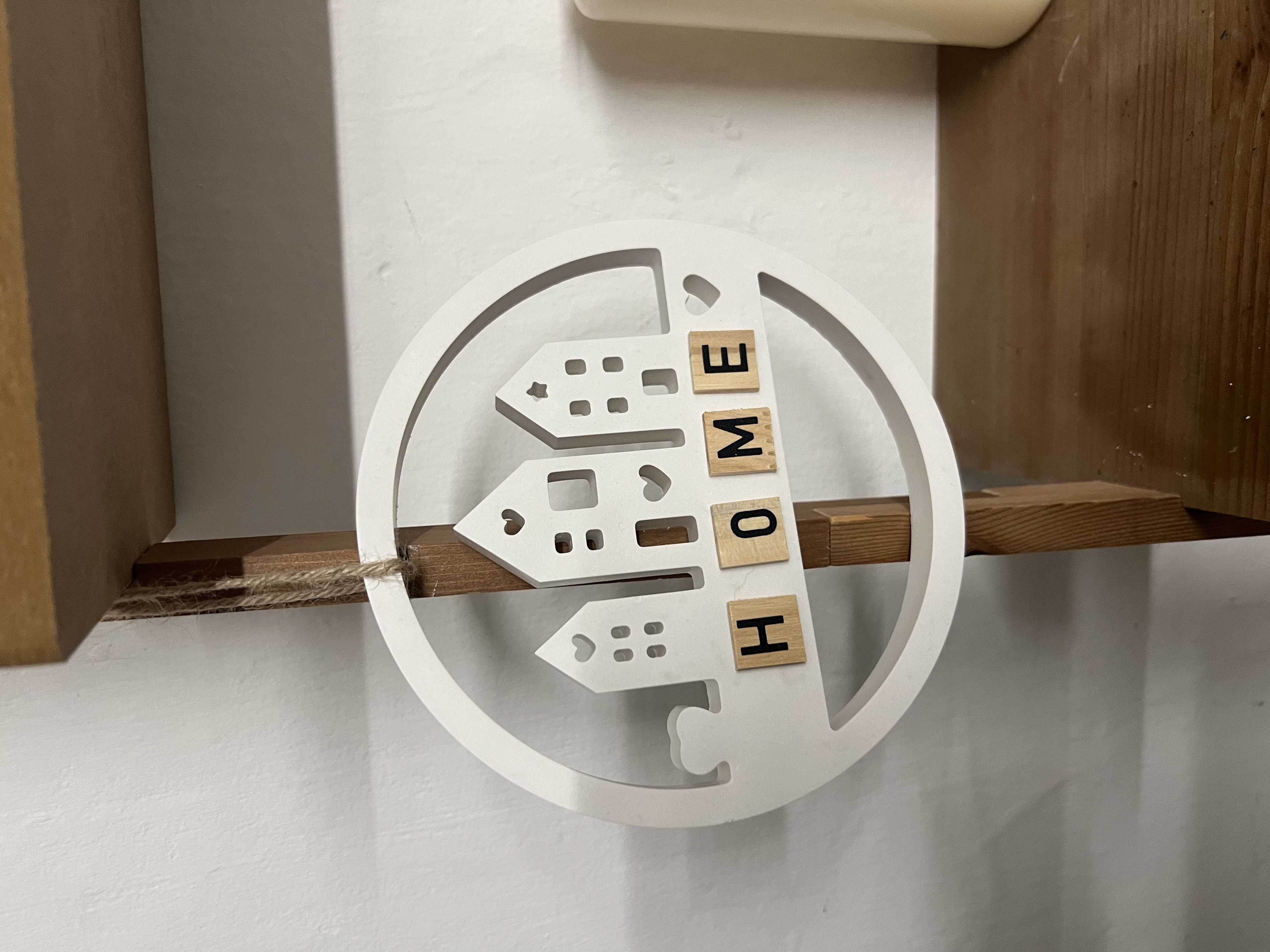 Deko Schild „Home“ zum Aufhängen